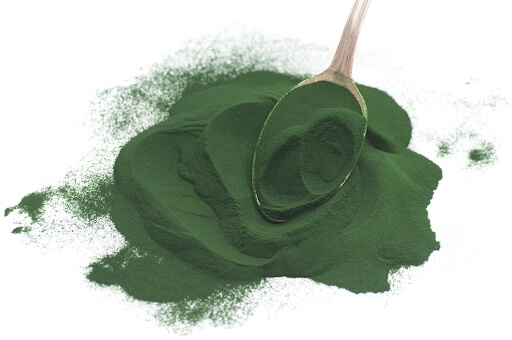 nuoc-uong-voi-tao-spirulina
