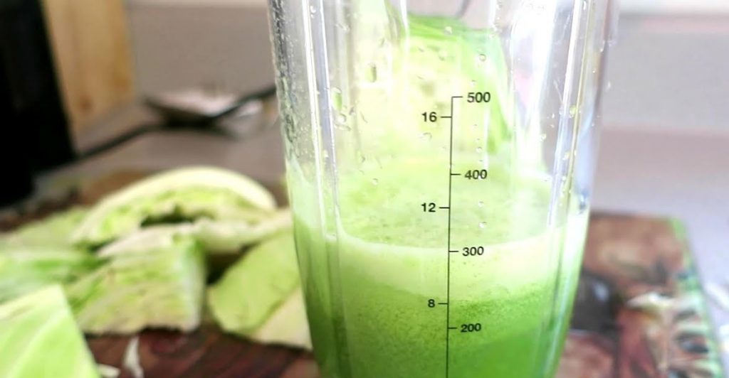 cach-dung-nuoc-ep-bap-cai-truejuice