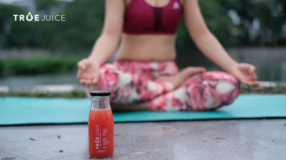 tap-yoga-thanh-loc-co-the-truejuice