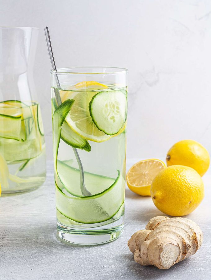 uong-detox-giam-can-dung-cach-truejuice.jpg