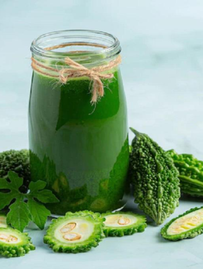 trung-binh-mot-ngay-nen-an-bao-nhieu-ca-lo-de-giam-can-truejuice.jpg (1)